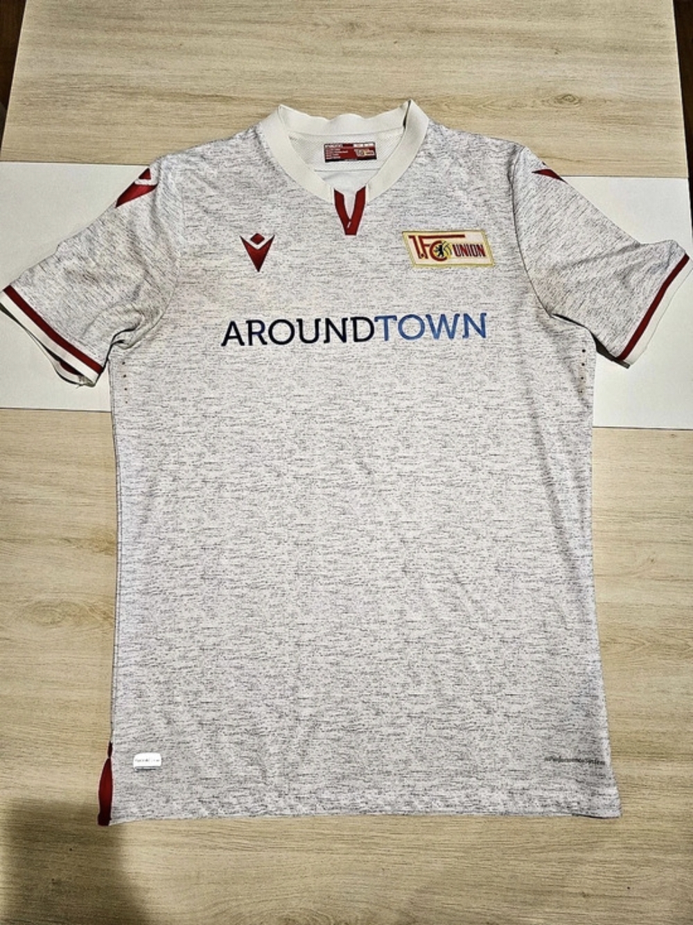 1. FC Union Berlin Away Jersey 2019/20 White & Red Macron Size L